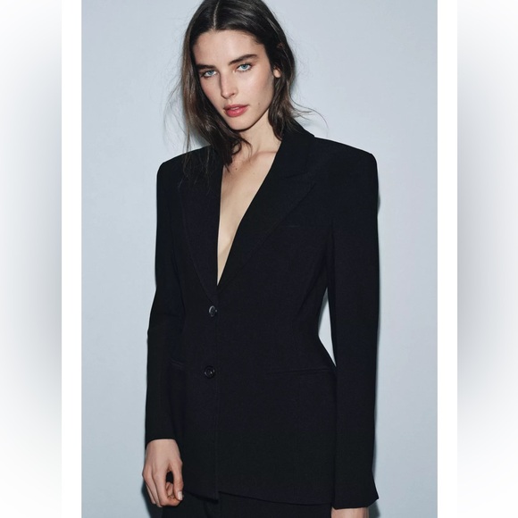ZARA VIRAL TOPSTITCHED FITTED BLAZER ZW COLLECTION - Picture 2 of 14